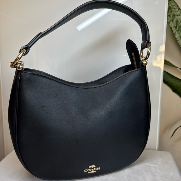 Authentic Coach Black Nomad Shoulder Bag